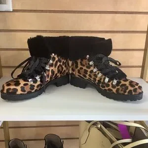 j crew 7 Bootie