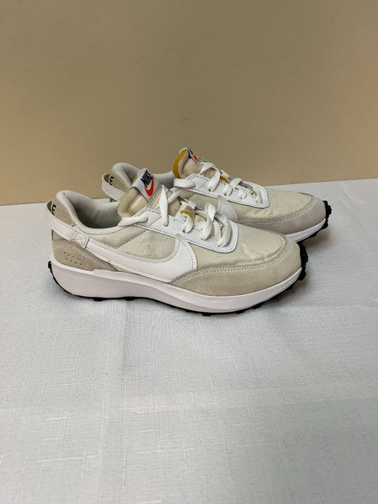 Nike Women Size 6 Shoes