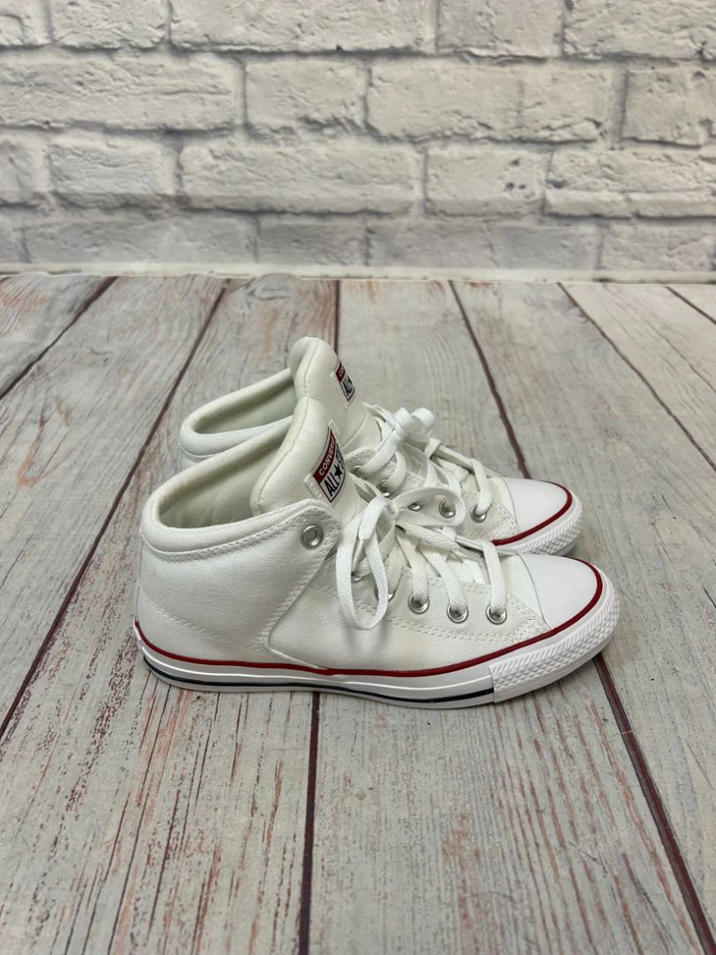 Converse Women Size 8 Shoes