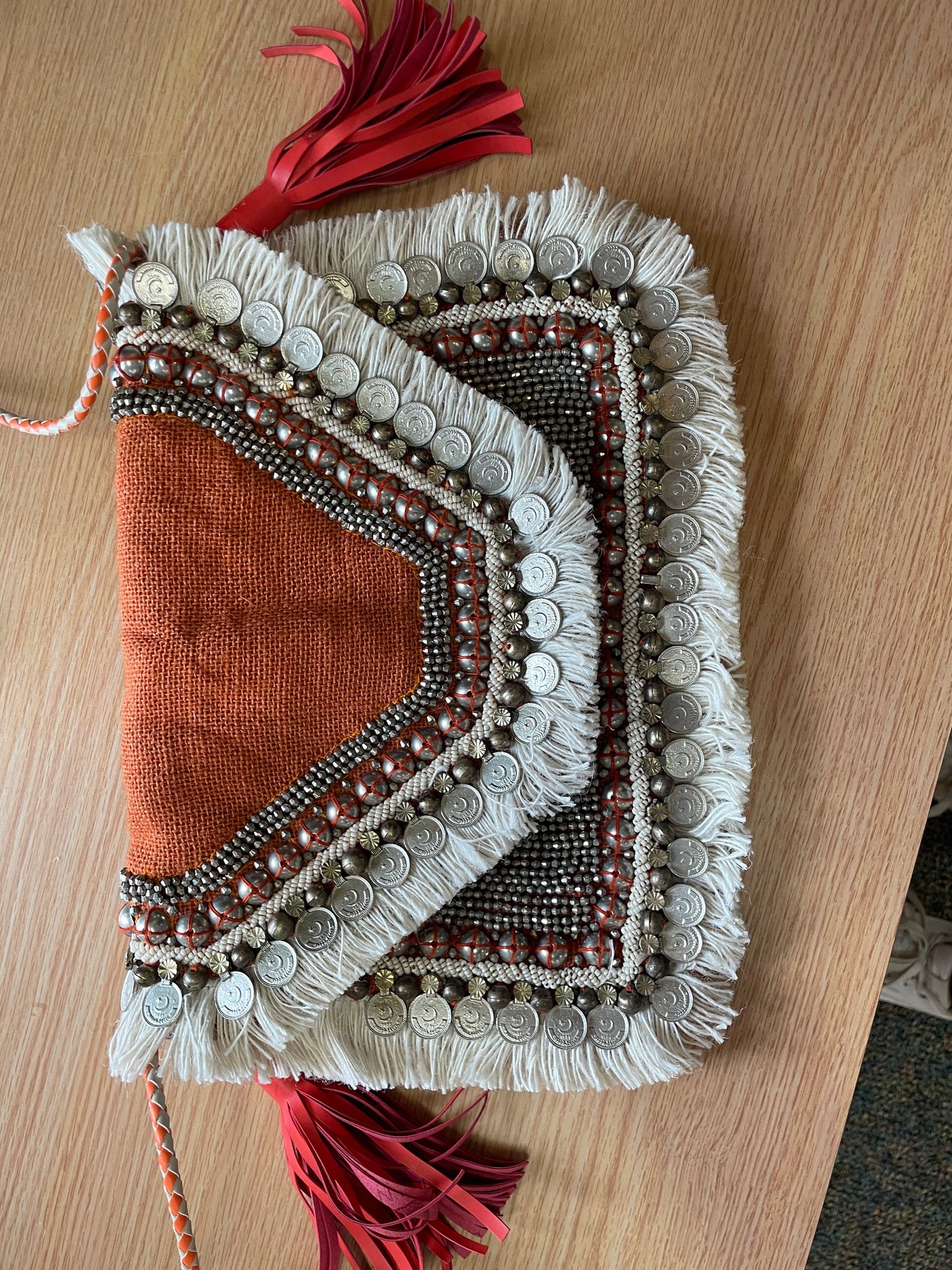 SHASHI "Leela" Clutch