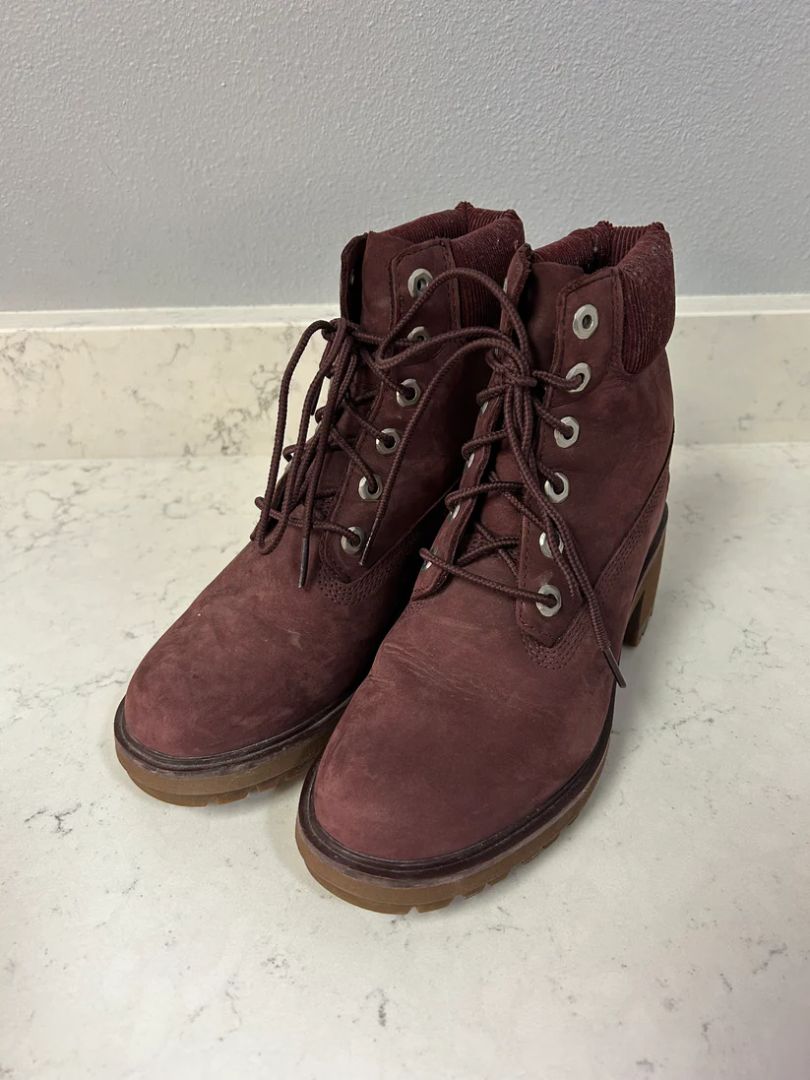 Timberland Women Size 7.5 Boots