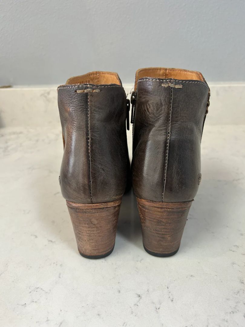 BEDSTU Women Size 7 Boots