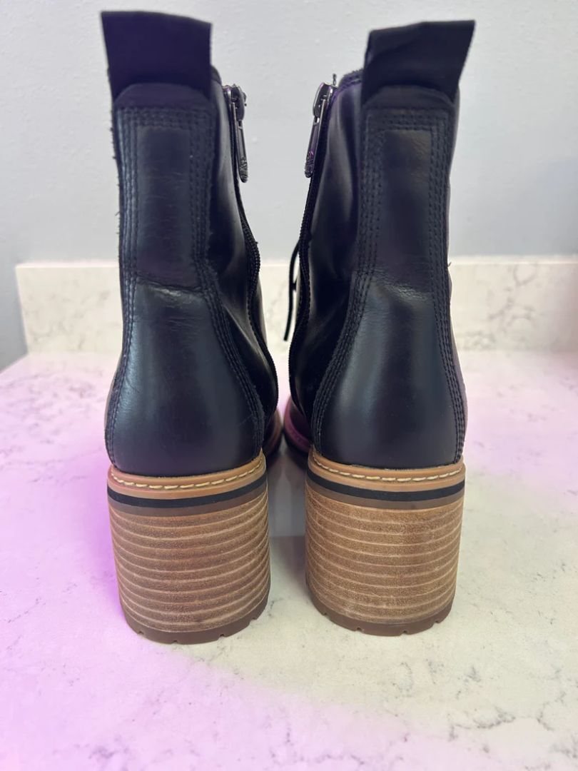 Timberland Women Size 9 Boots