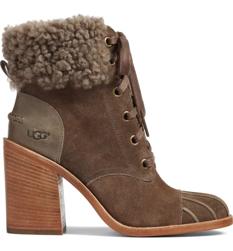 UGG Women Size 8 Boots