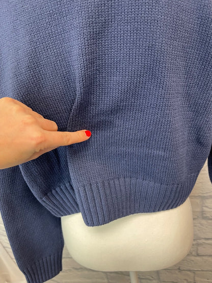 Grayson/threads M Blue Cropped knit w/ teddy bear NWT