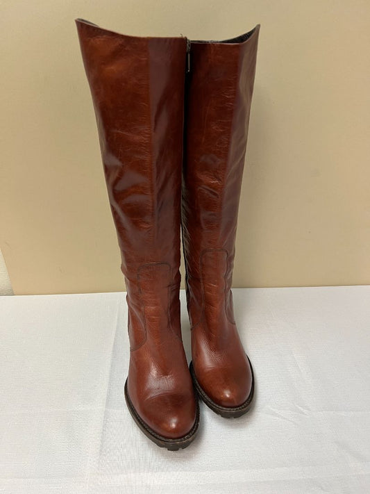 Rocco P. Women Size 8.5 - 9 Boots