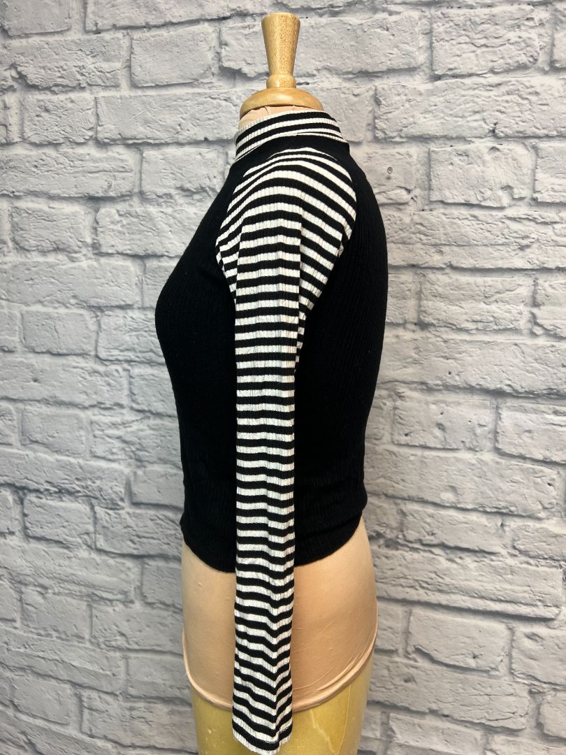 Boys Lie Women Size L Top