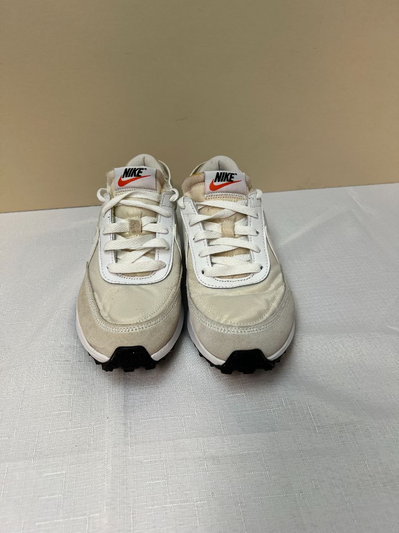 Nike Women Size 6 Shoes