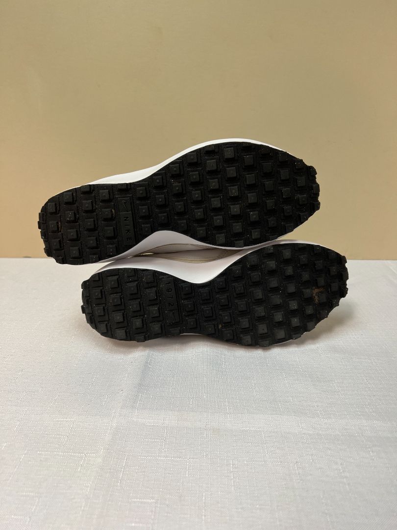 Nike Women Size 6 Shoes