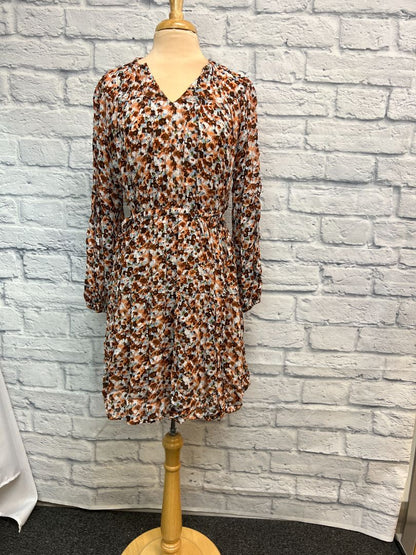 Esqualo size 8 Dress