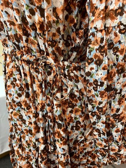 Esqualo size 8 Dress