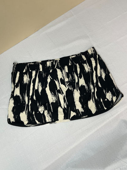 Garnet Hill size L Swim bottoms