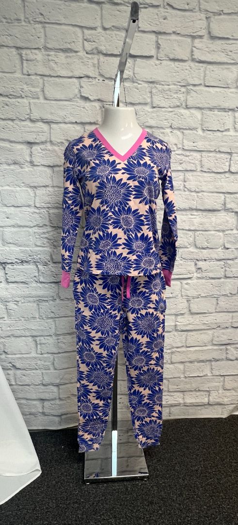 Anorak size S Pajama set
