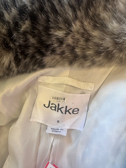 Jakke S Grey Faux Fur Leopard