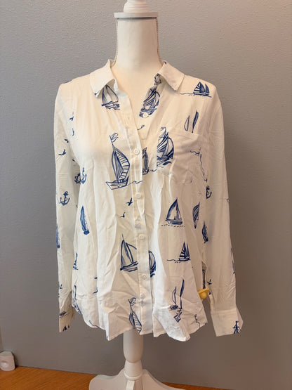 Rails M White/Blue NWT Sailboat bttnup