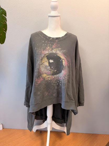 Magnolia Pearl os Grey Discoball oversized