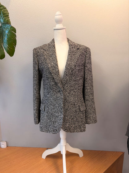 Theory M Black/White Tweed