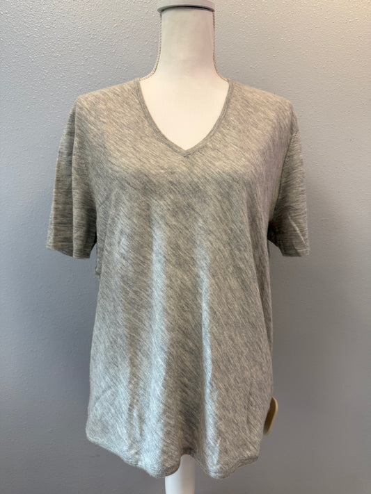 Escada XL Gray CASHMERE Vcut SS sweater