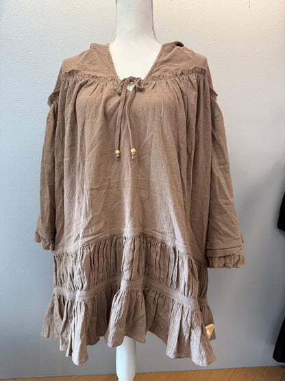 Free People S Tan LS hooded tunic w/ ruffle hem/ties