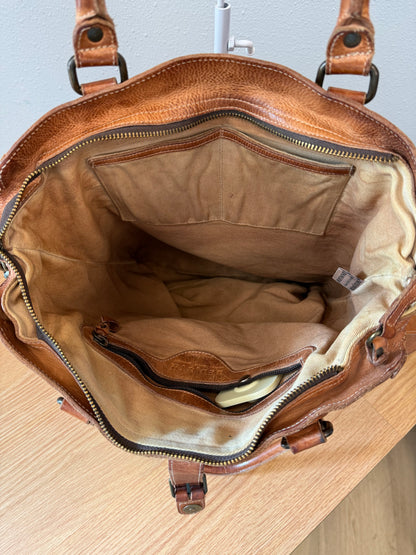 Bed|Stu Tan Gen. leather tall Xbody/shoulder bag w/ zips