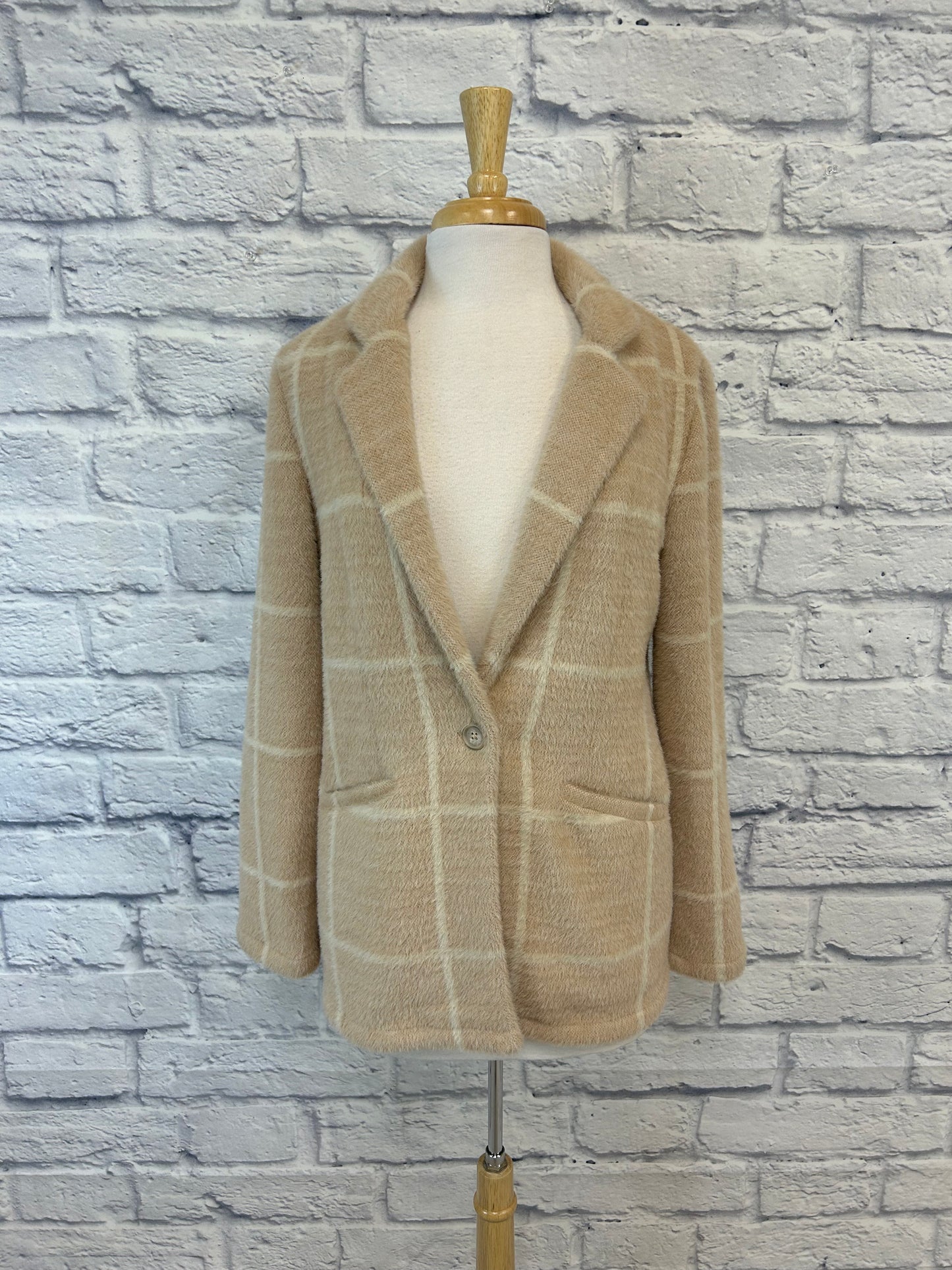 Evereve "Anna Plaid" Blazer