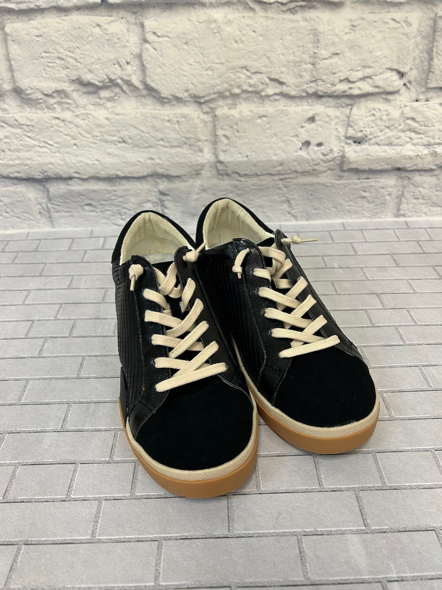 Dolce Vita "Zina" Sneakers