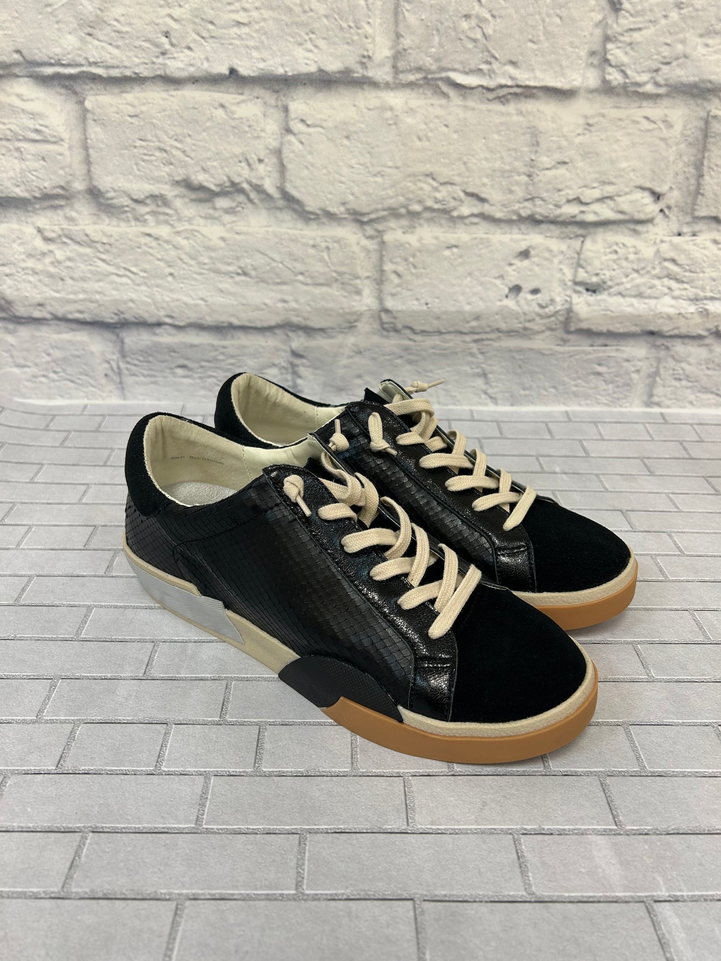 Dolce Vita "Zina" Sneakers