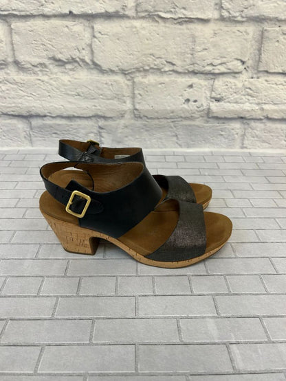 Rockport Women Size 9 Shoes