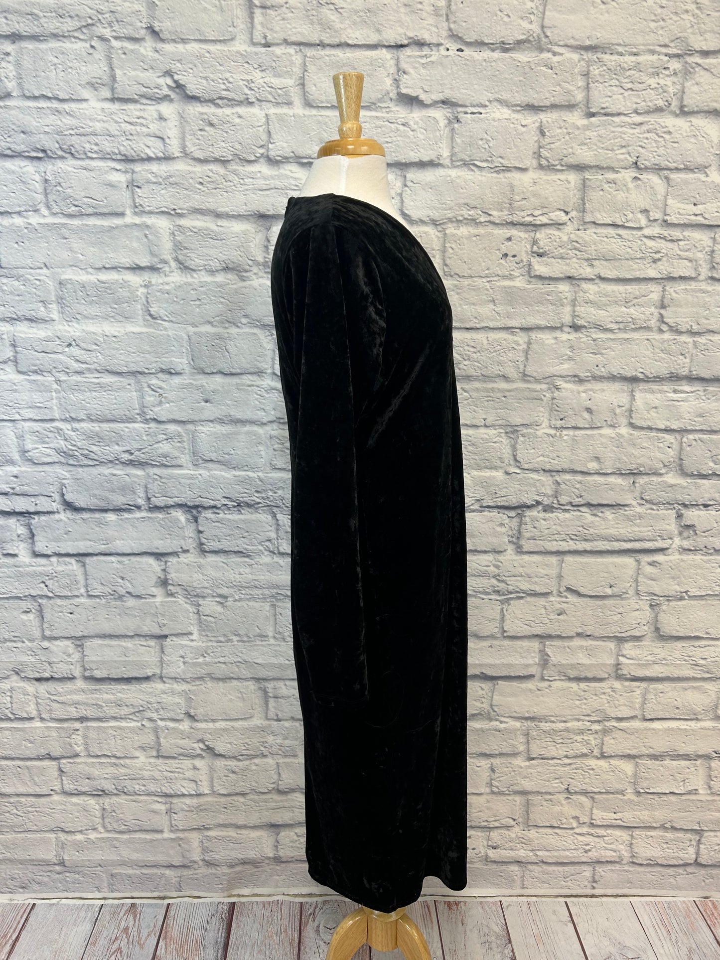 Good American "Black Velvet Dress"