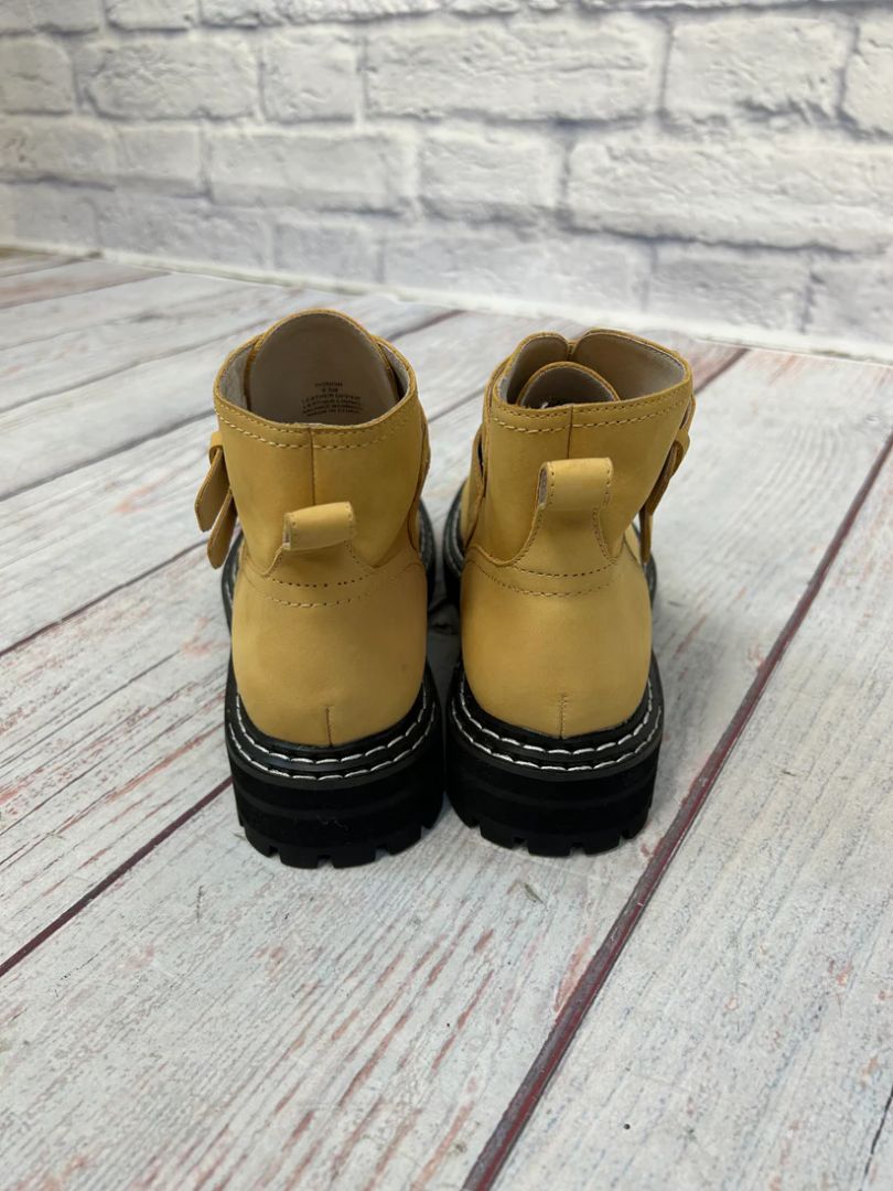 Cecelia Women Size 9.5 Boots