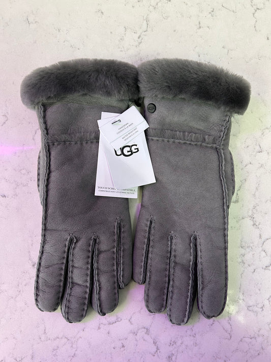 Ugg "Sheepskin Seamed Glove"