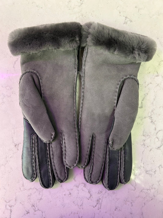 Ugg "Sheepskin Seamed Glove"