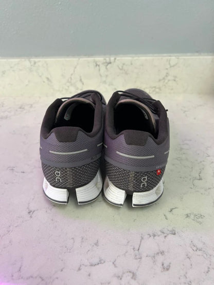 On cloud Women Size 9.5 Shoes