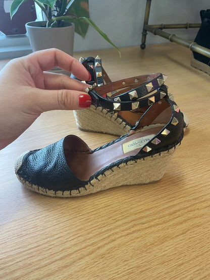 Valentino Garavani Women Size 5.5/6 Shoes