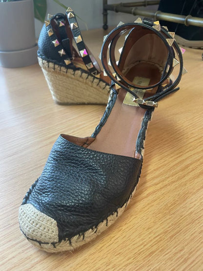 Valentino Garavani Women Size 5.5/6 Shoes