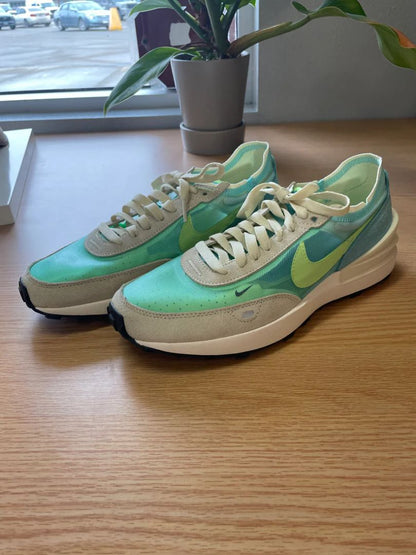 Nike Women Size 8 Shoes