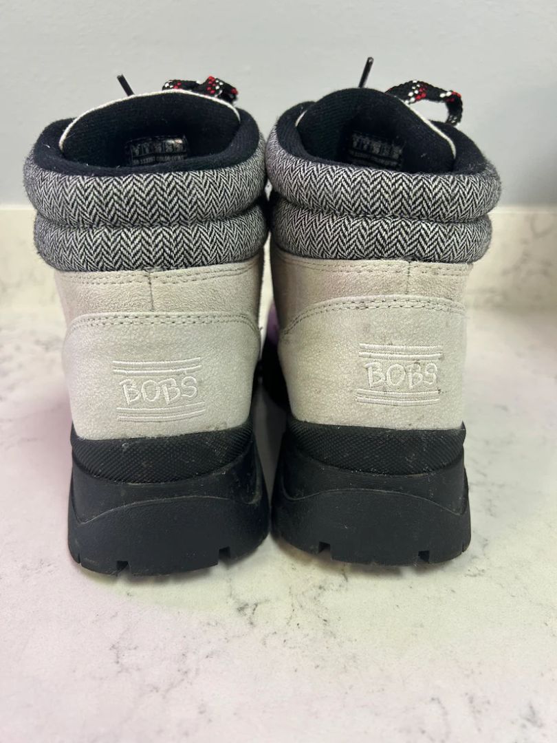 BOBS Women Size 9 Boots