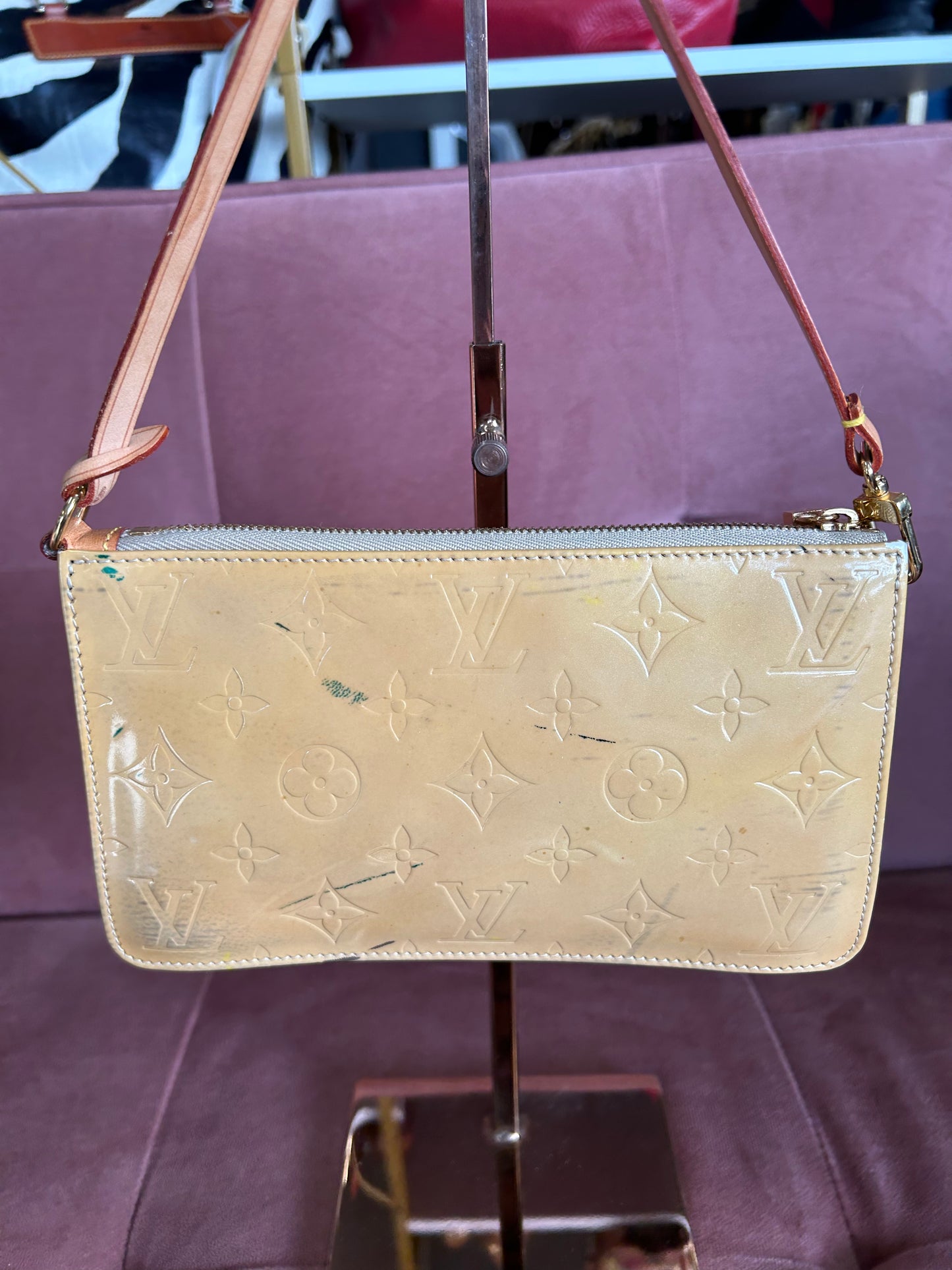 Louis Vuitton "Vintage Vernis Lexington Pochette in Beige"