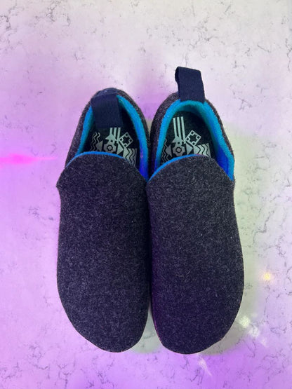 Asportuguesas Women Size 9.5/10 Shoes