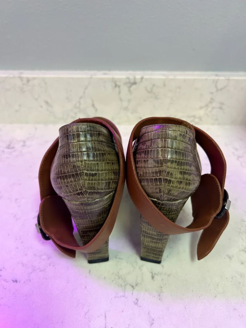 Balenciaga Women Size 7.5/8 Shoes