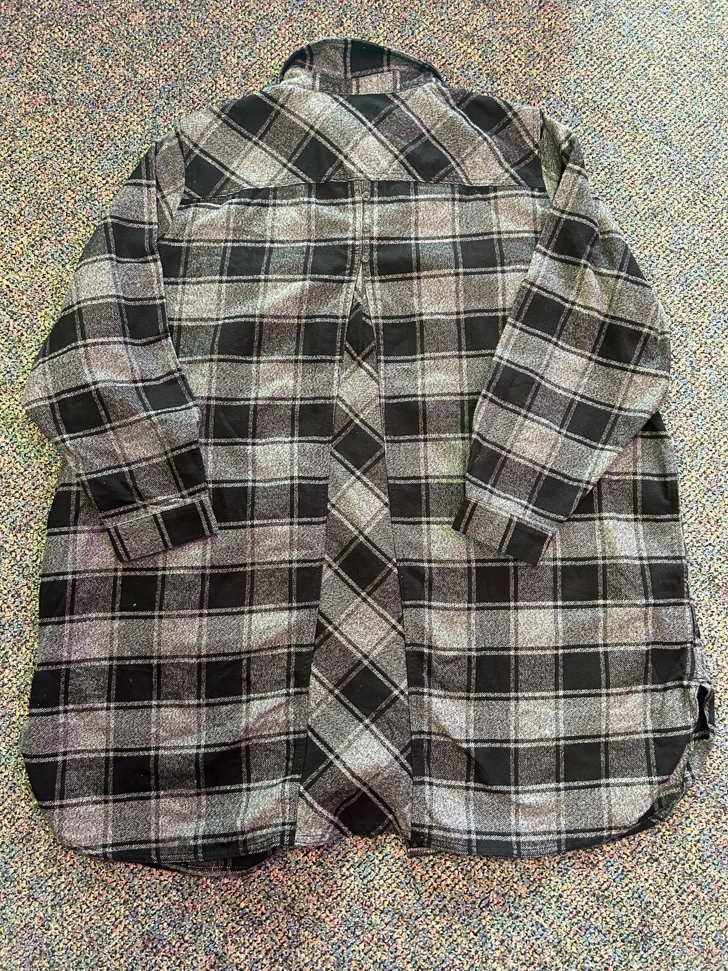 Duluth Trading Company "Women's Plus Folklore Flannel Duster"