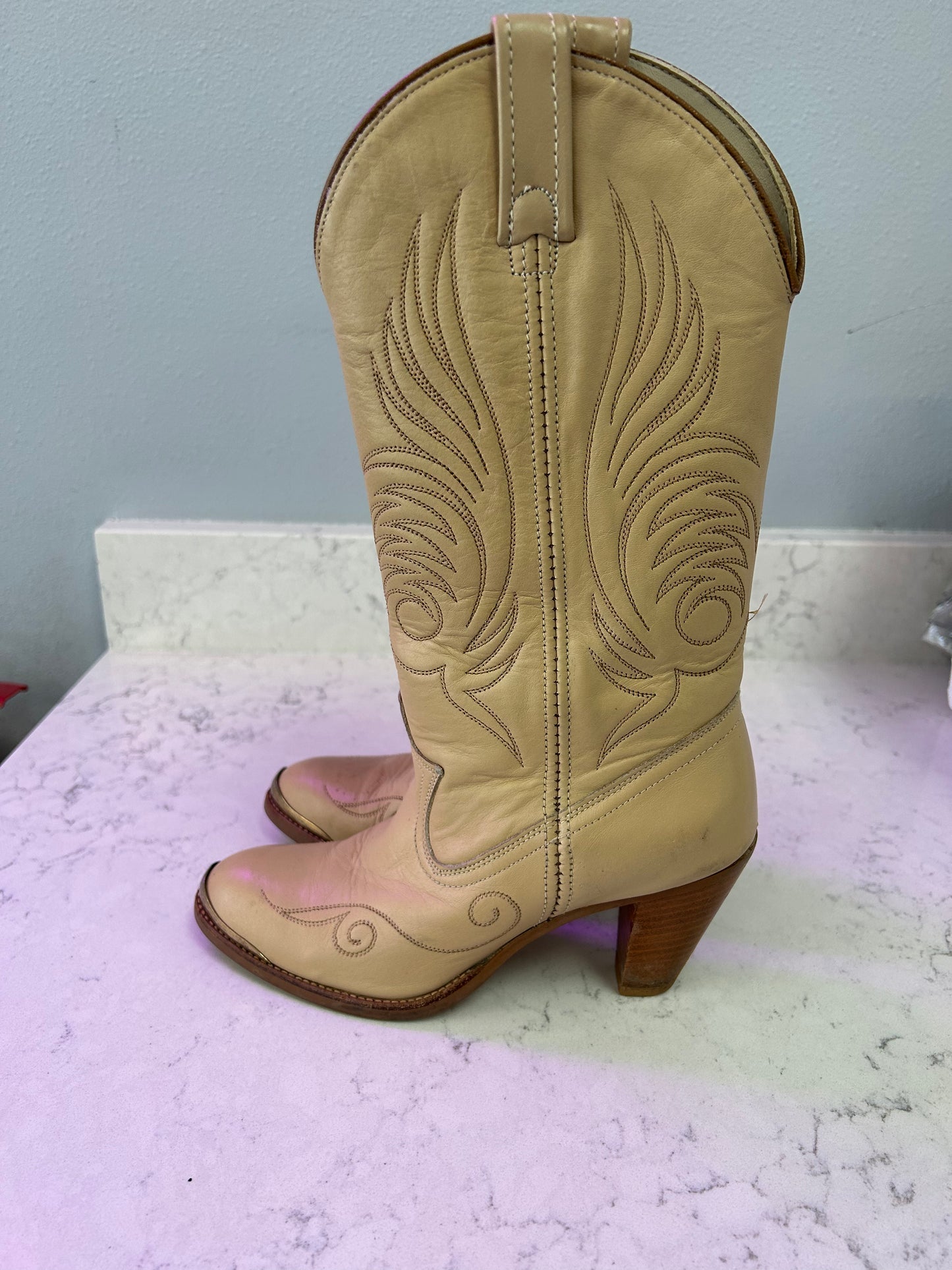 Acme "Ivory and Gold Cowboy Boot"