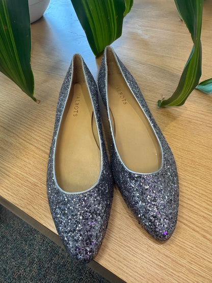 Talbots 9 Silver NWOB Sparkle  Almond toe Flats