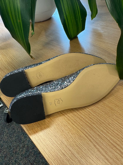 Talbots 9 Silver NWOB Sparkle  Almond toe Flats