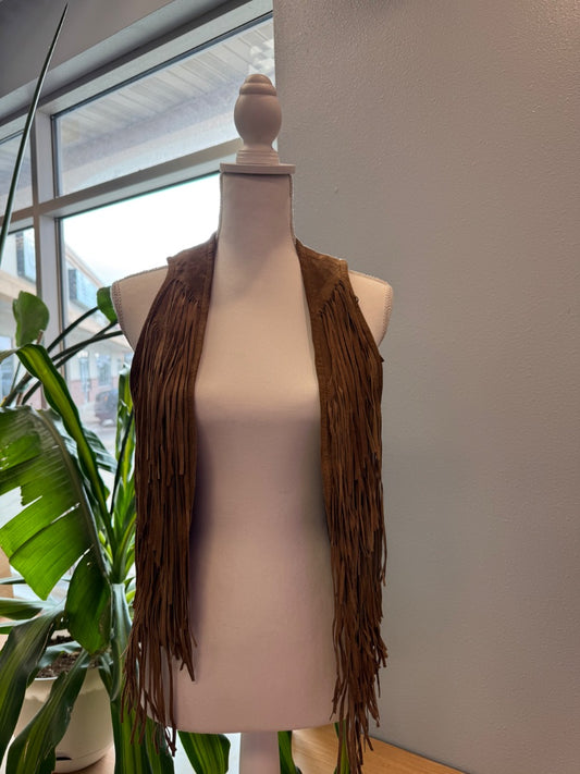 Rezrekshn M/L Tan Genuine leather fringe vest