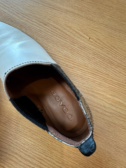 Coach 7 White/Black Devin Leather Slip on