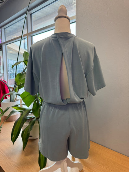 Athleta S Blue SS plain romper