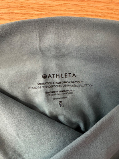 Athleta XL Green Slip on capris legging