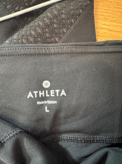 Athleta L Black crop legging w/ pattern panel sides