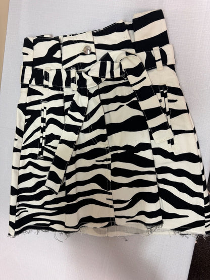 The Attico S White/Black zip up/belt zebra print mini